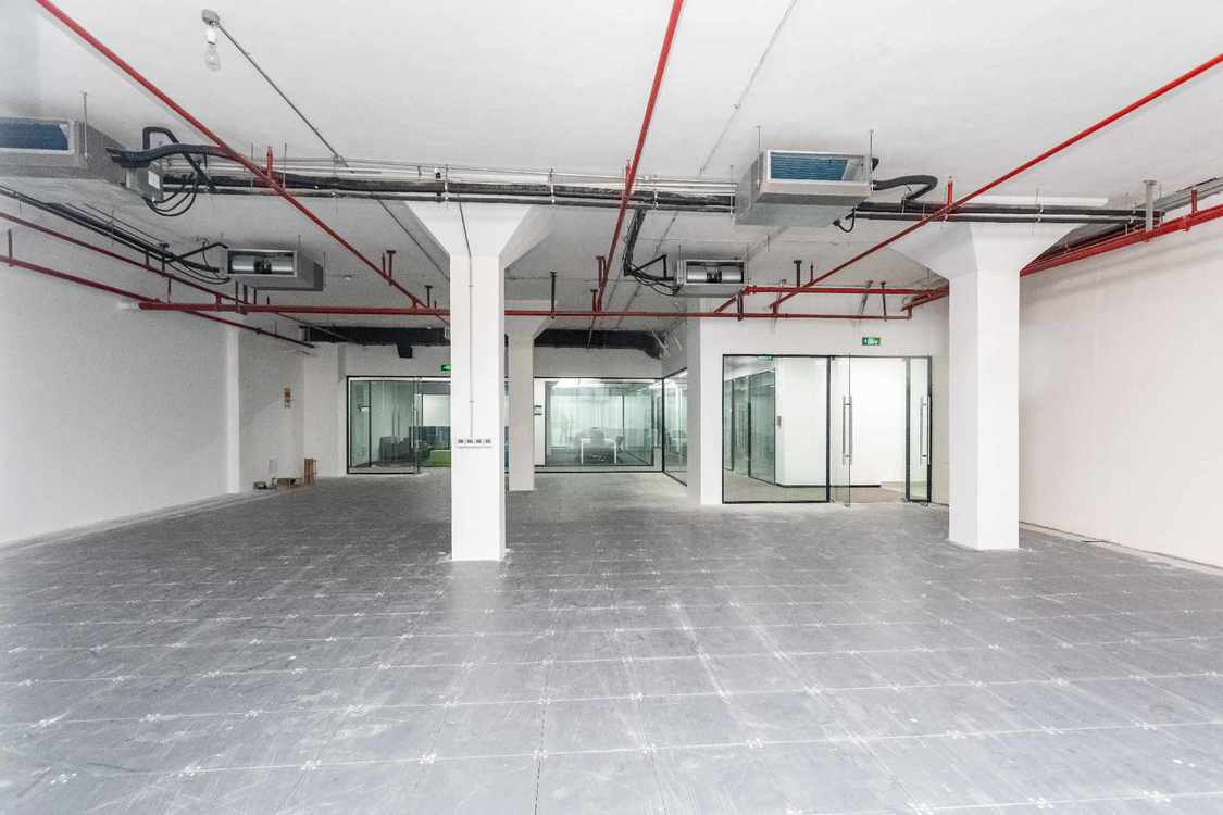 宝山新业坊源创宝山 宝山新业坊源创 356平米 精装修