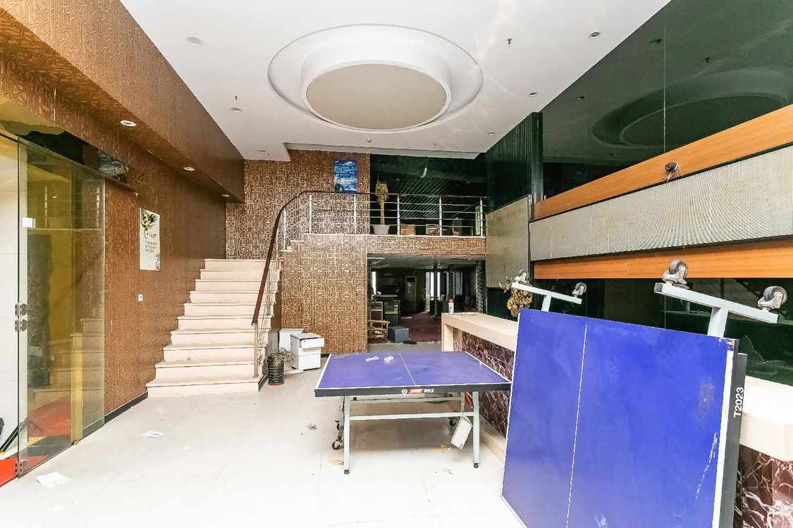 淞南高境 建配龙国际家居 400平米