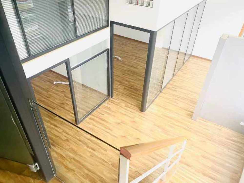 泰德科技园一号线地铁口 高层采光通透  精装复式303平