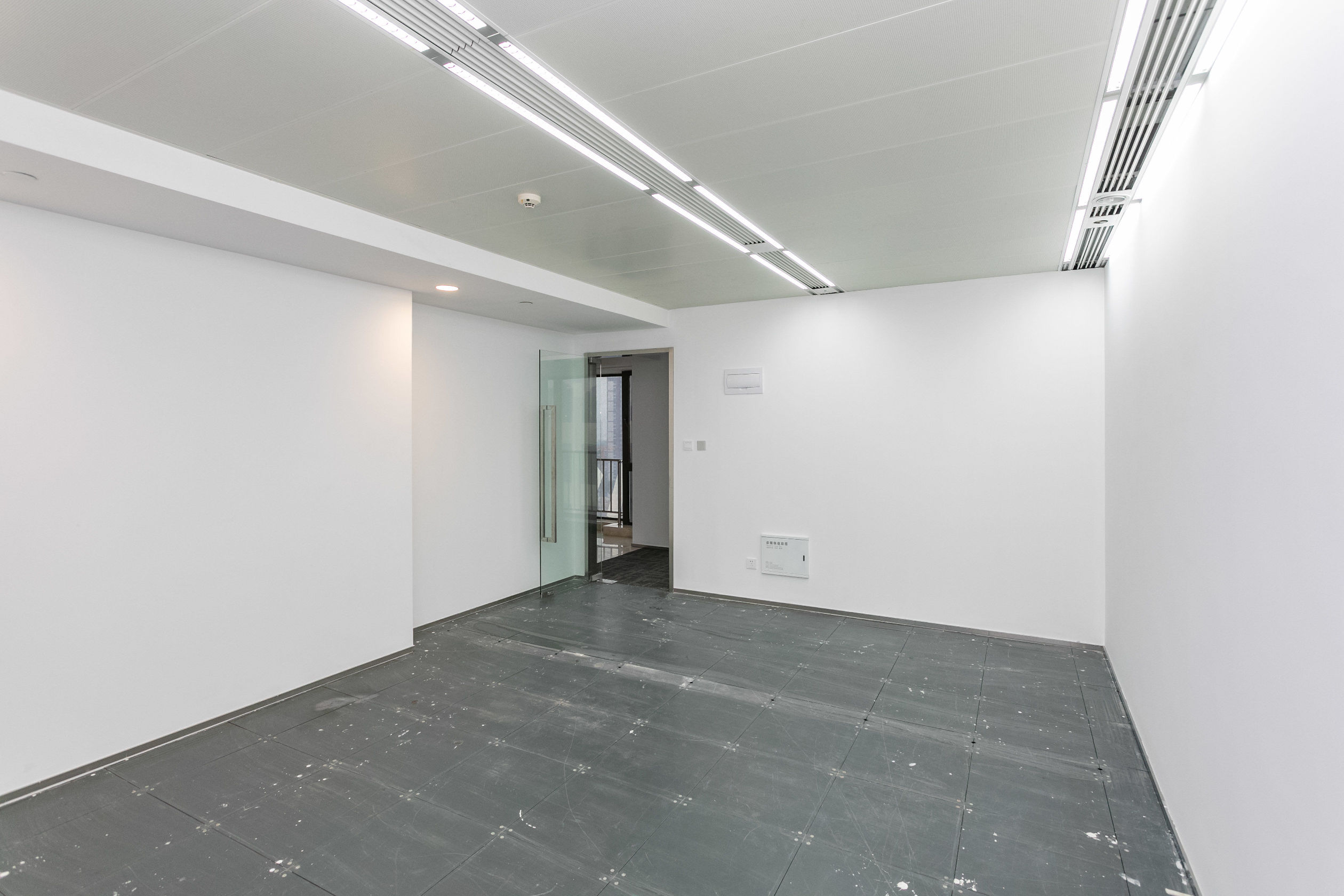 长风嘉庭国际552平米办公室出租-租金价格5.32元/m²/天