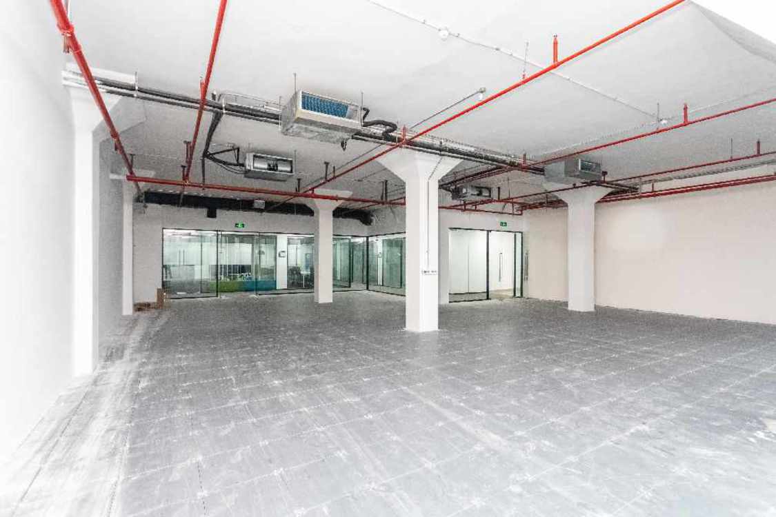 宝山新业坊源创宝山 宝山新业坊源创 356平米 精装修