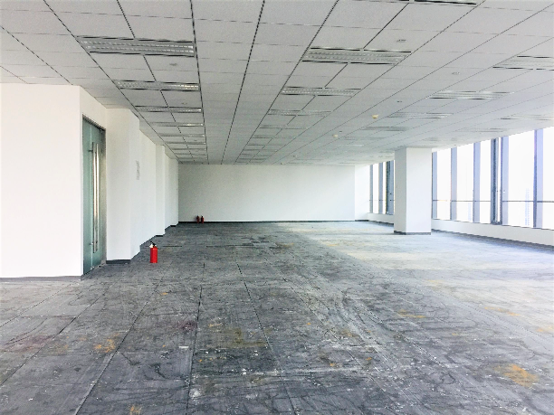 东银中心370平米办公室出租-租金价格9.00元/m²/天