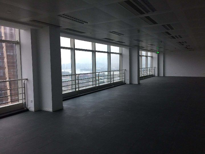 航汇大厦龙华/徐汇滨江 航汇大厦 199平米