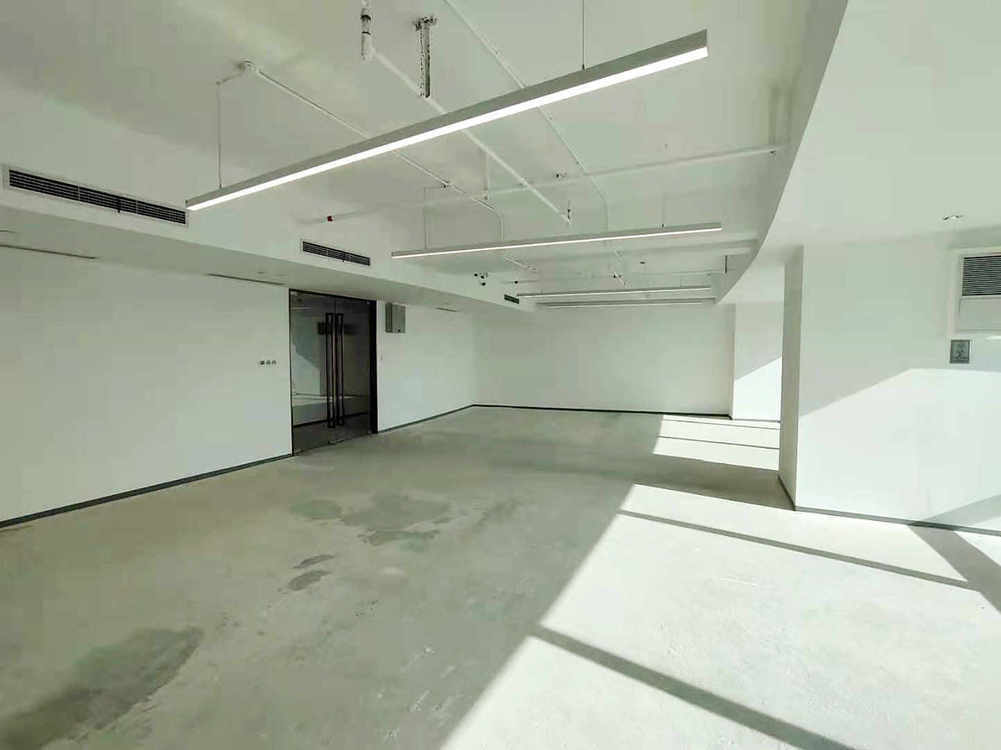 中港汇黄浦(原长城金融大厦)黄浦 中港汇黄浦(原长城金融大厦) 765平米 标准装修