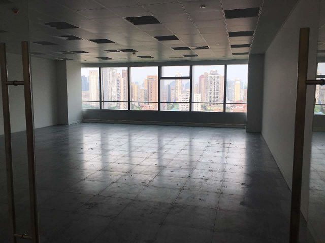 中海国际中心中海国际，1/2/8号线人民广场，人广商圈，近江，现房