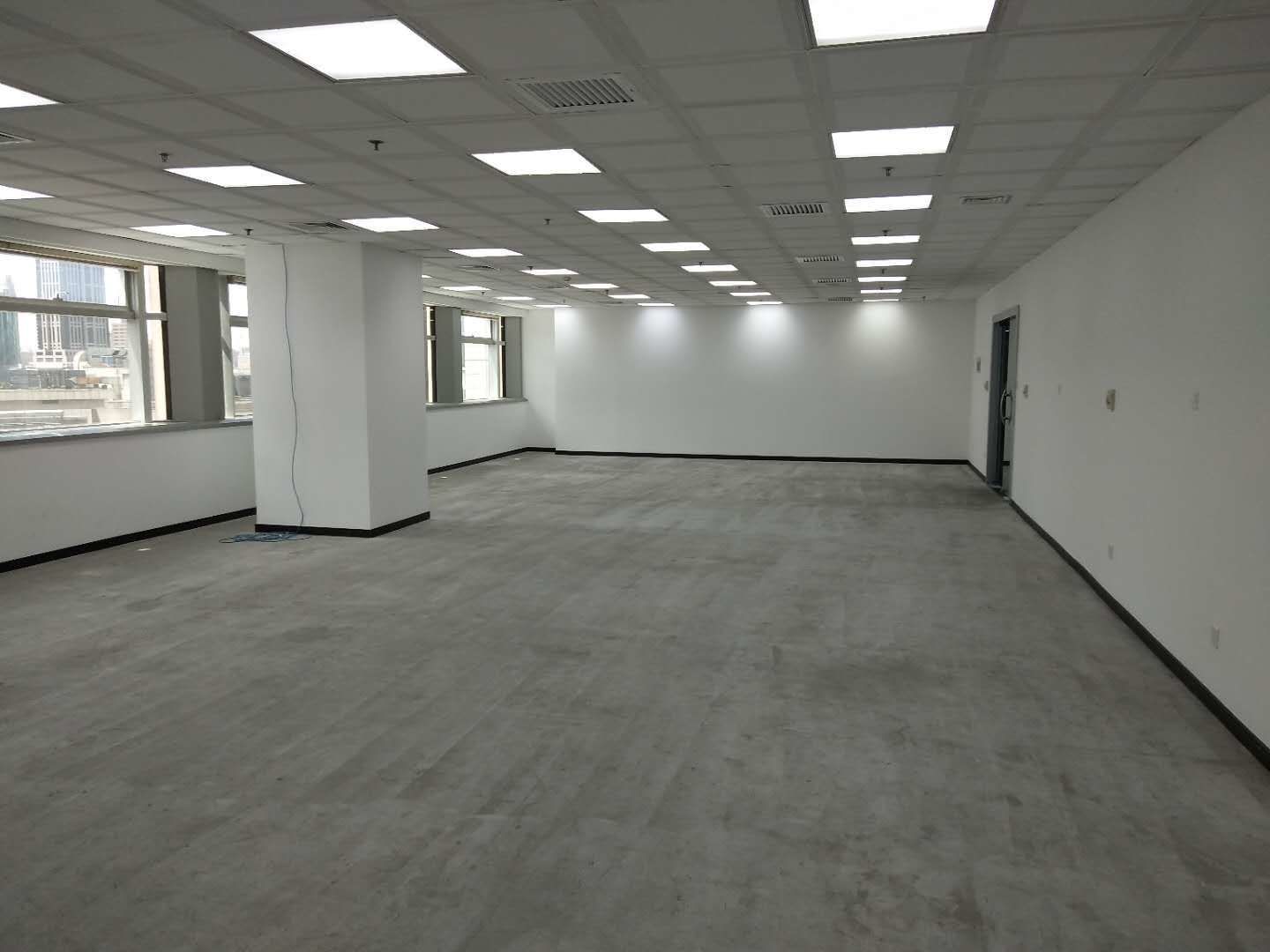 亚龙国际广场 1658平米办公室出租-租金价格7.50元/m²/天