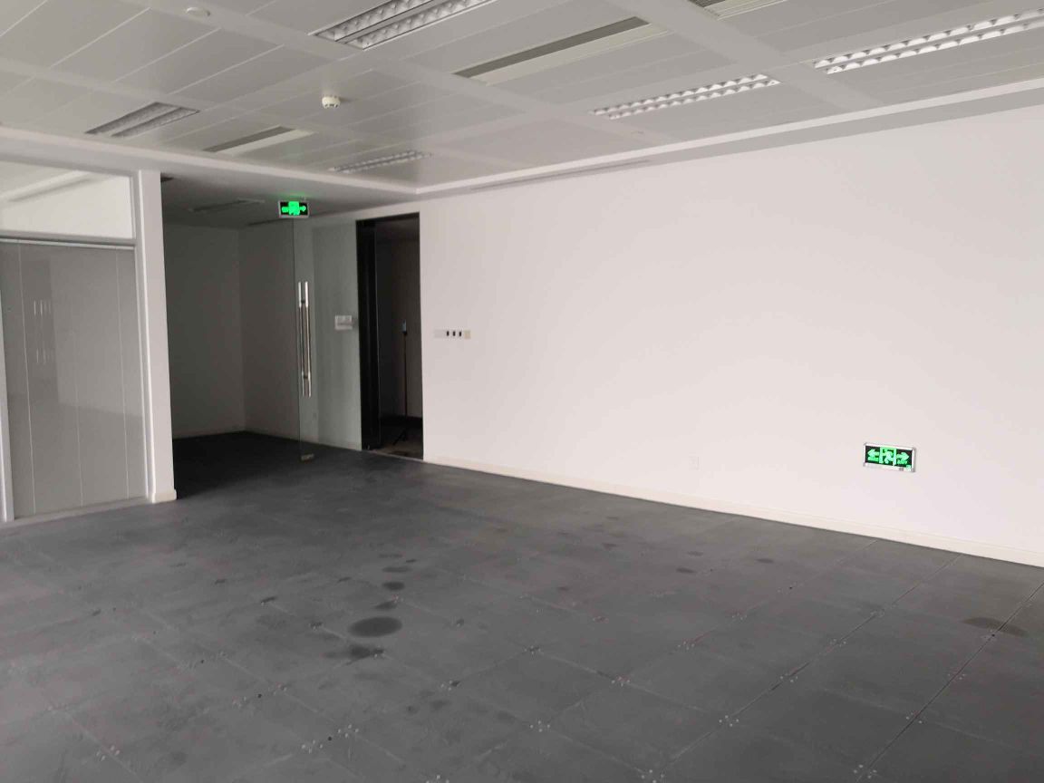 航汇大厦230平米办公室出租-租金价格5.68元/m²/天