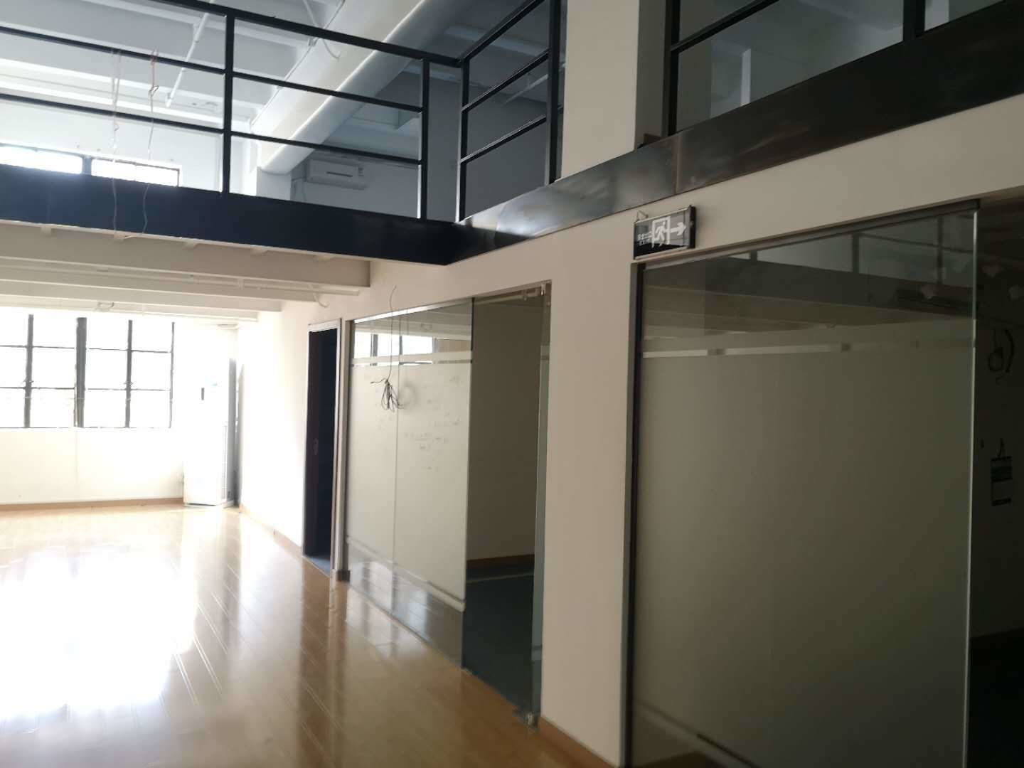 SOHO丽园420平米办公室出租-租金价格6.29元/m²/天