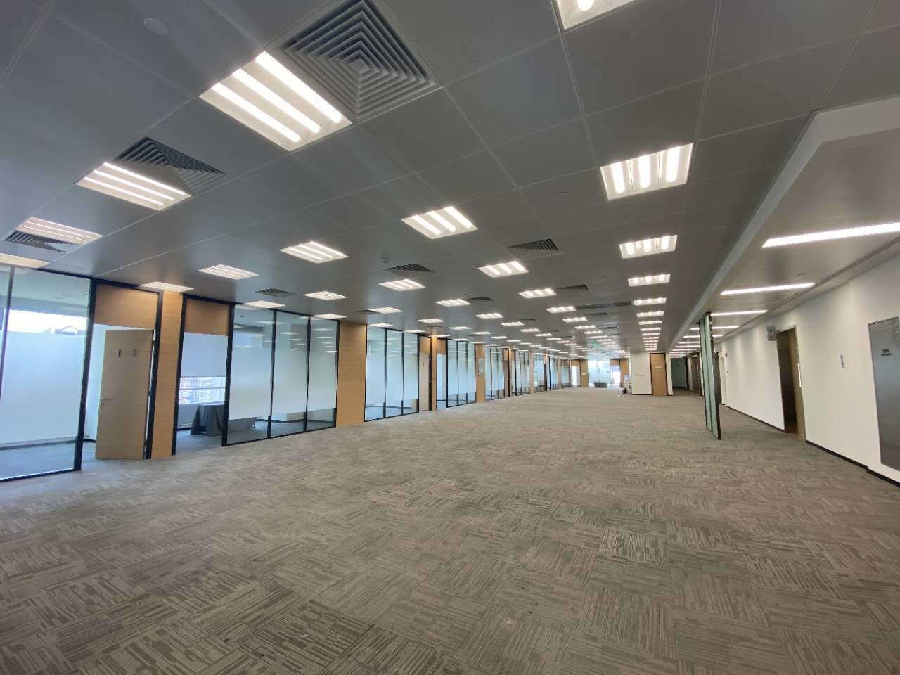 中海国际中心黄浦 中海国际中心 810平米 简装修