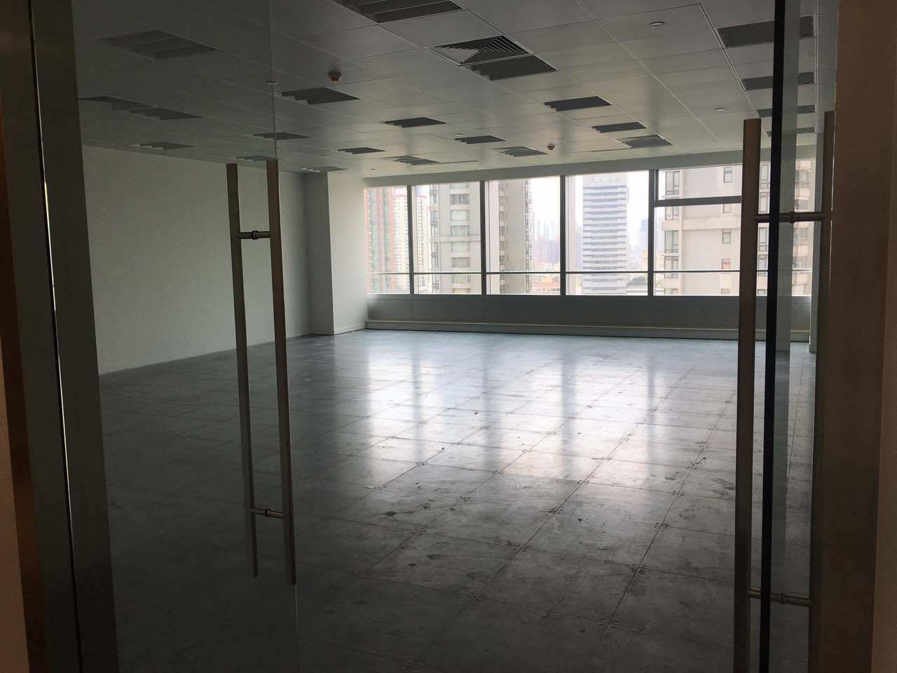 中海国际中心中海国际中心，新出房源，房型正，高端楼品