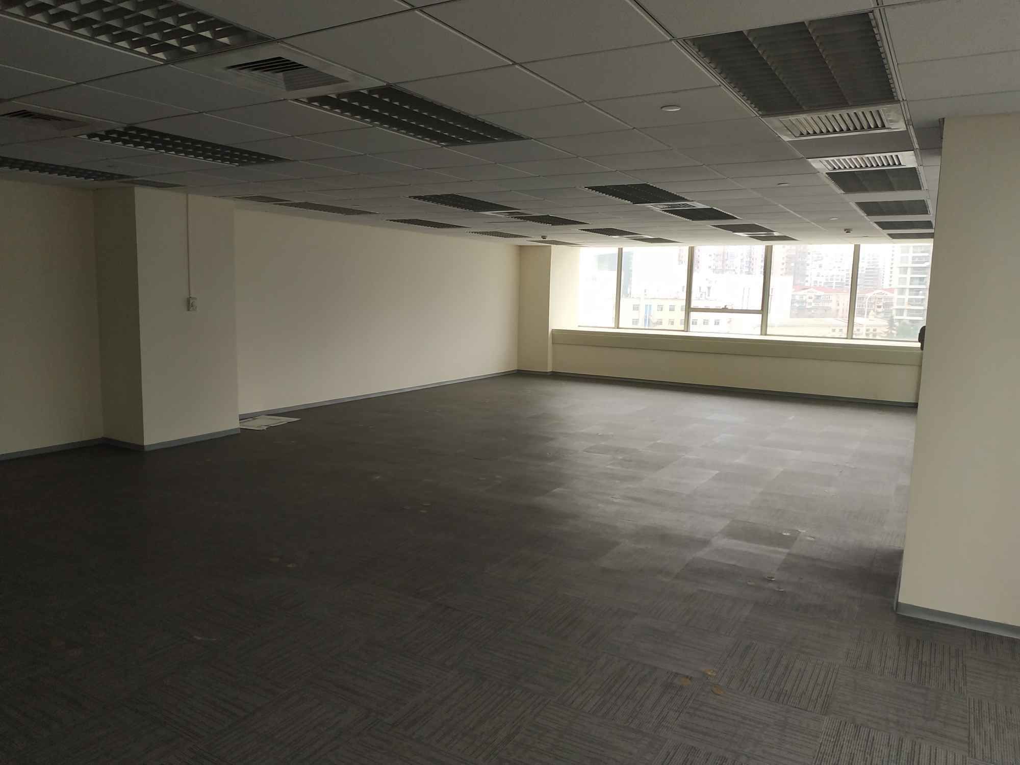 兆丰环球大厦徐汇 兆丰环球大厦 387平米 标准装修