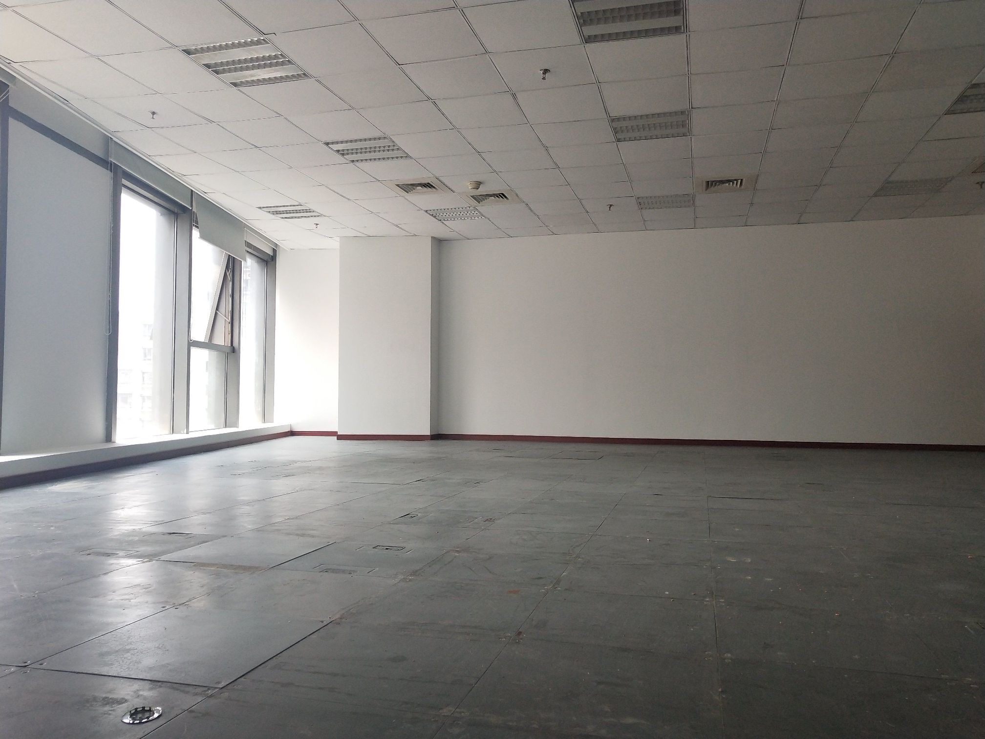 悦达889中心307平米办公室出租-租金价格7.71元/m²/天