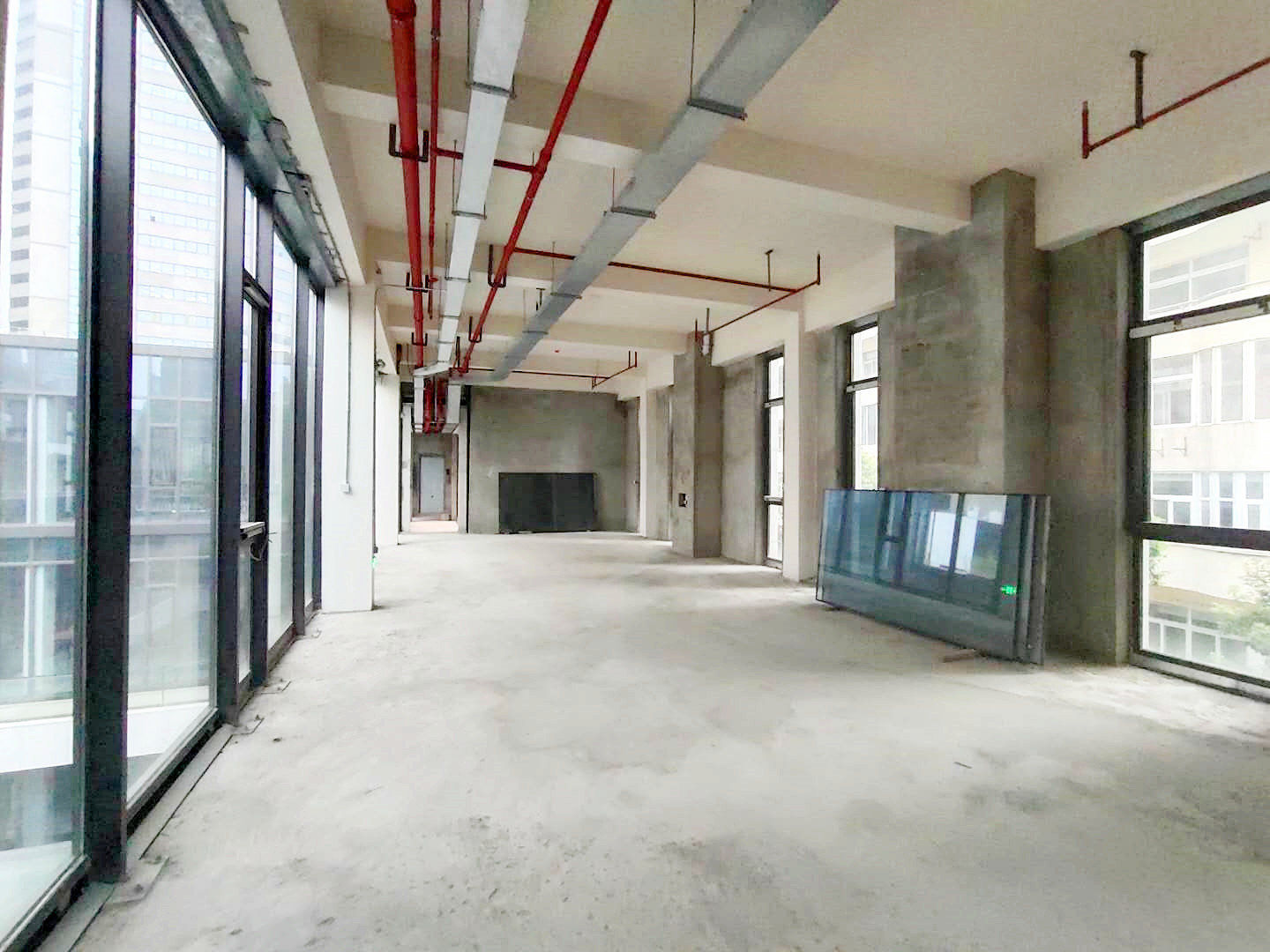 嘉禾中心2500平米办公室出租-租金价格9.20元/m²/天