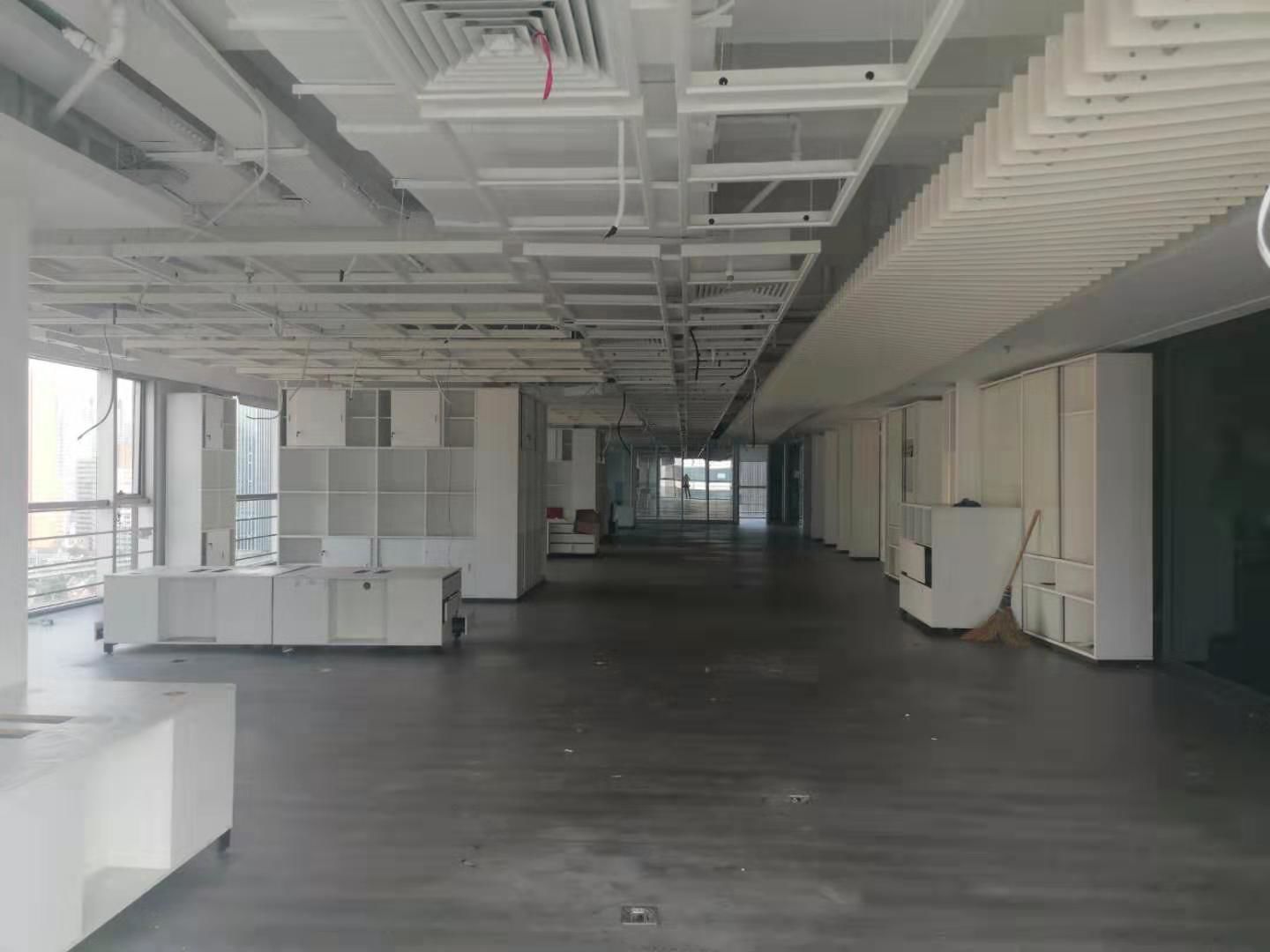 东方投资大厦（原名东方众鑫大厦）110平米办公室出租-租金价格8.42元/m²/天