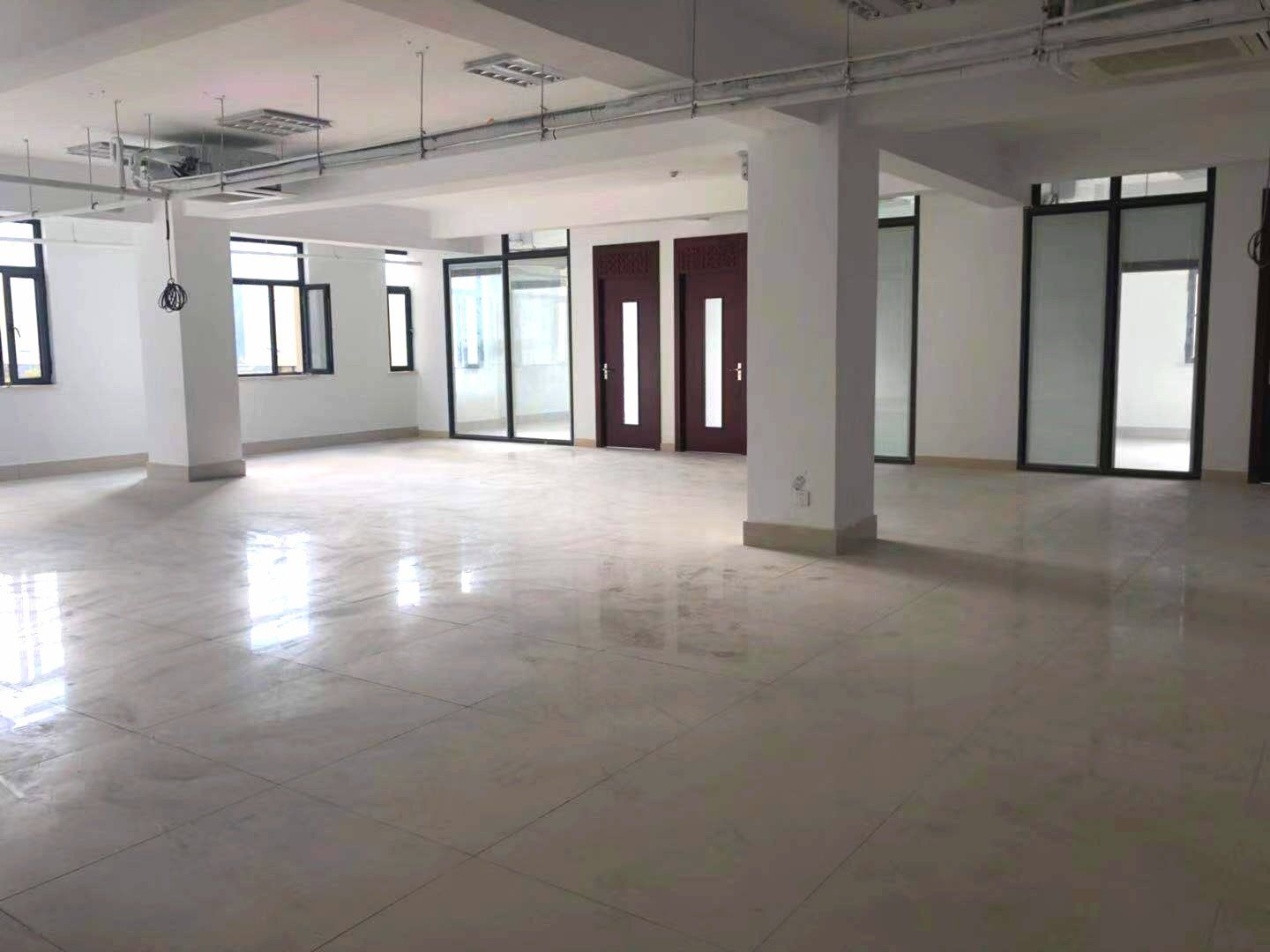 珈屹智谷科创中心134平米办公室出租-租金价格1.32元/m²/天