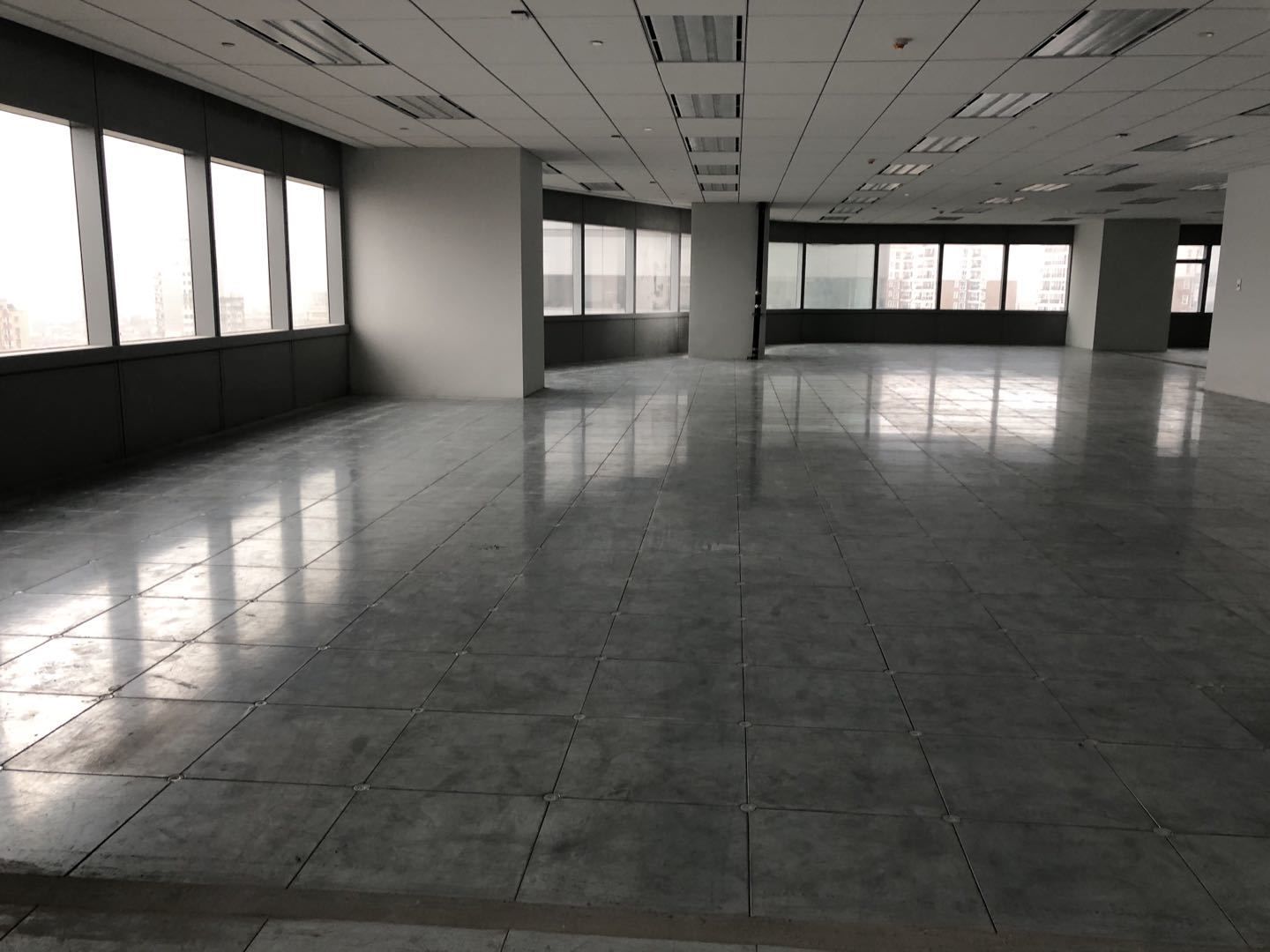 长宁来福士广场150平米办公室出租-租金价格7.60元/m²/天