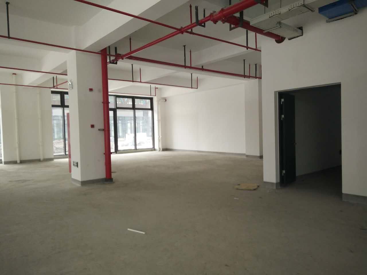 海联智谷556平米办公室出租-租金价格1.83元/m²/天