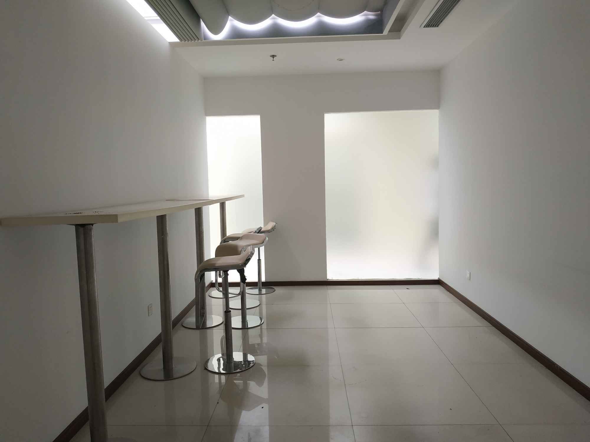 青慧谷427平米办公室出租-租金价格3.85元/m²/天