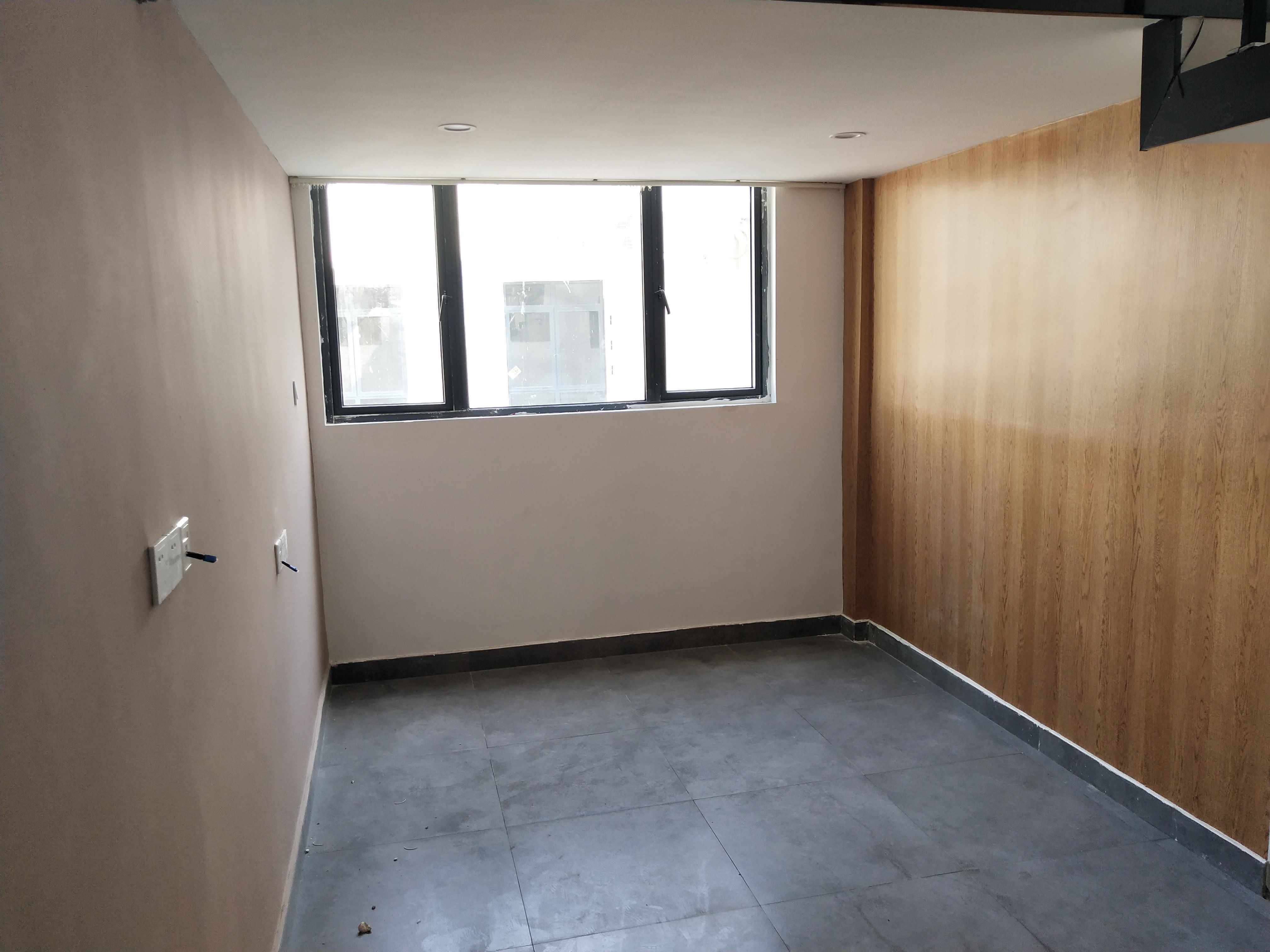 Young space漾创意空间44平米办公室出租-租金价格3.03元/m²/天