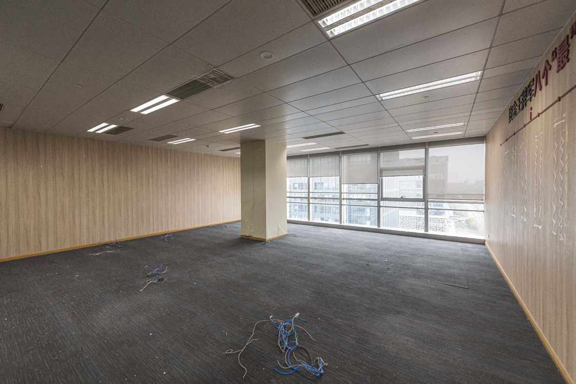 333世纪大厦浦东 333世纪大厦 951平米 标准装修