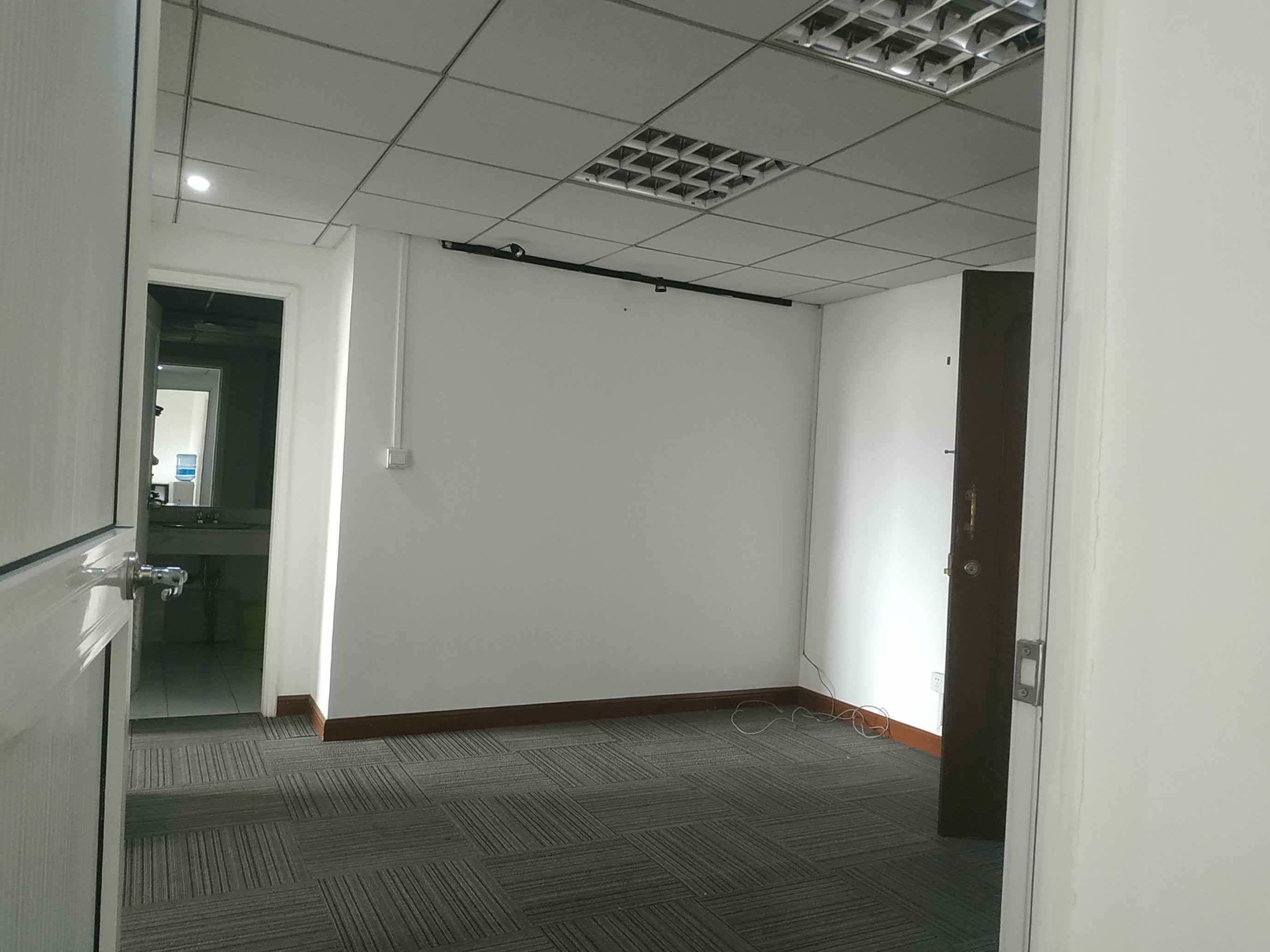 博硕创意园52平米办公室出租-租金价格4.56元/m²/天
