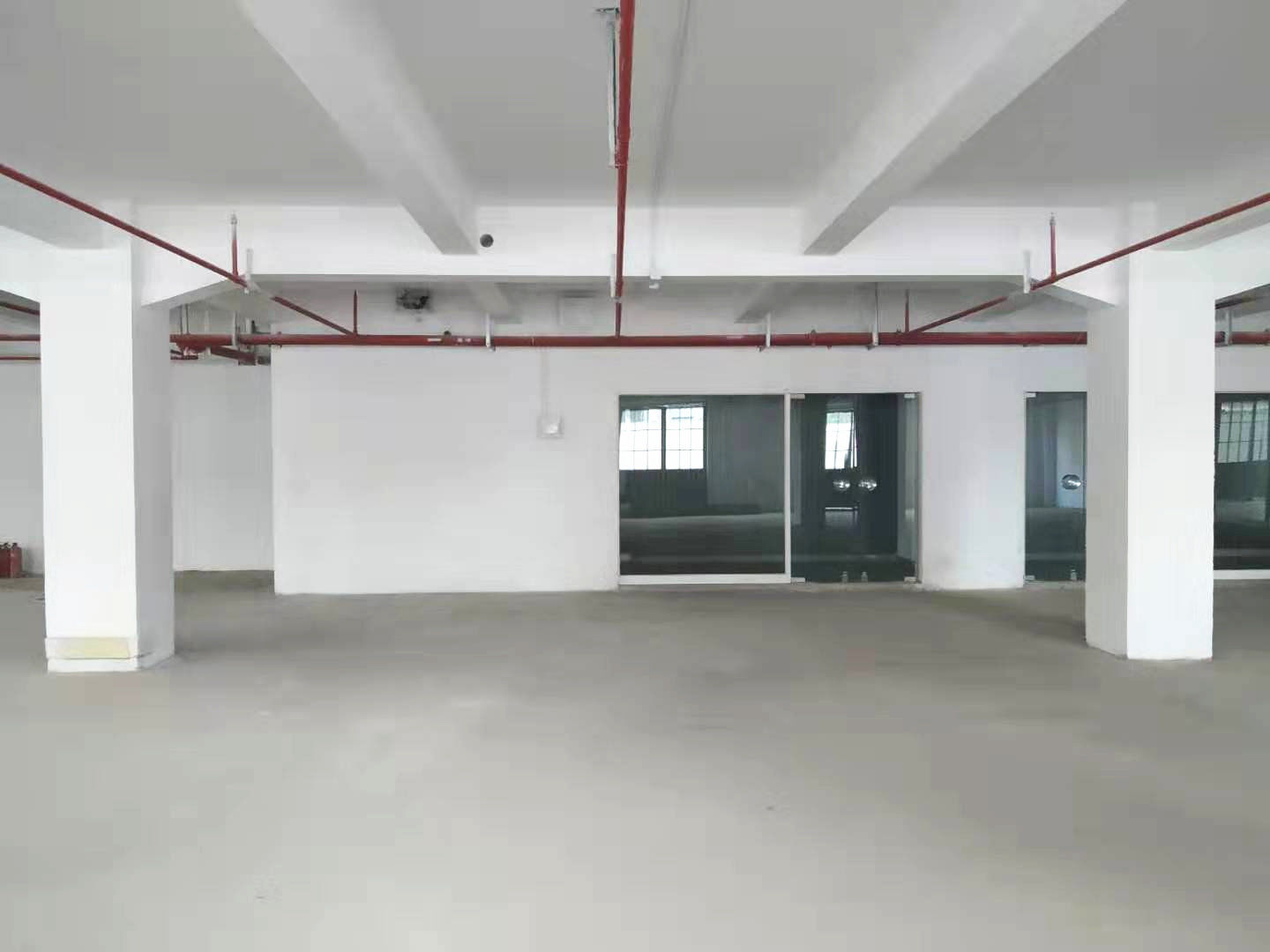 安垦汇智创意园105平米办公室出租-租金价格3.20元/m²/天
