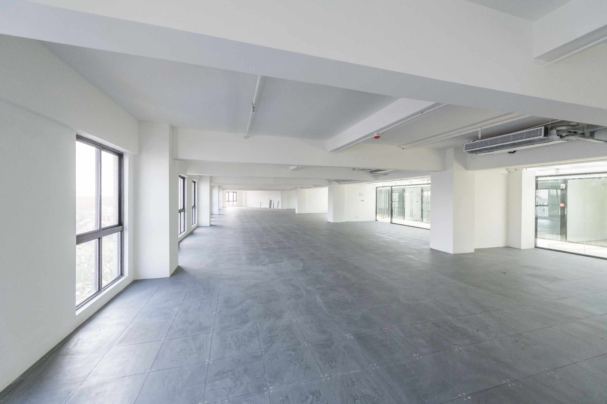 凯迪商厦140平米办公室出租-租金价格2.13元/m²/天