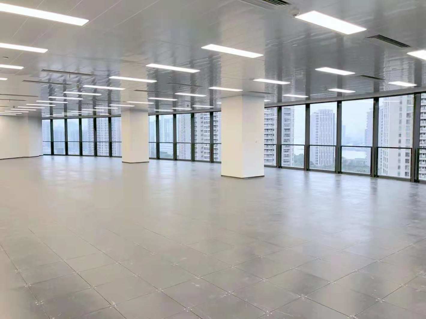 中银大厦164平米办公室出租-租金价格11.15元/m²/天