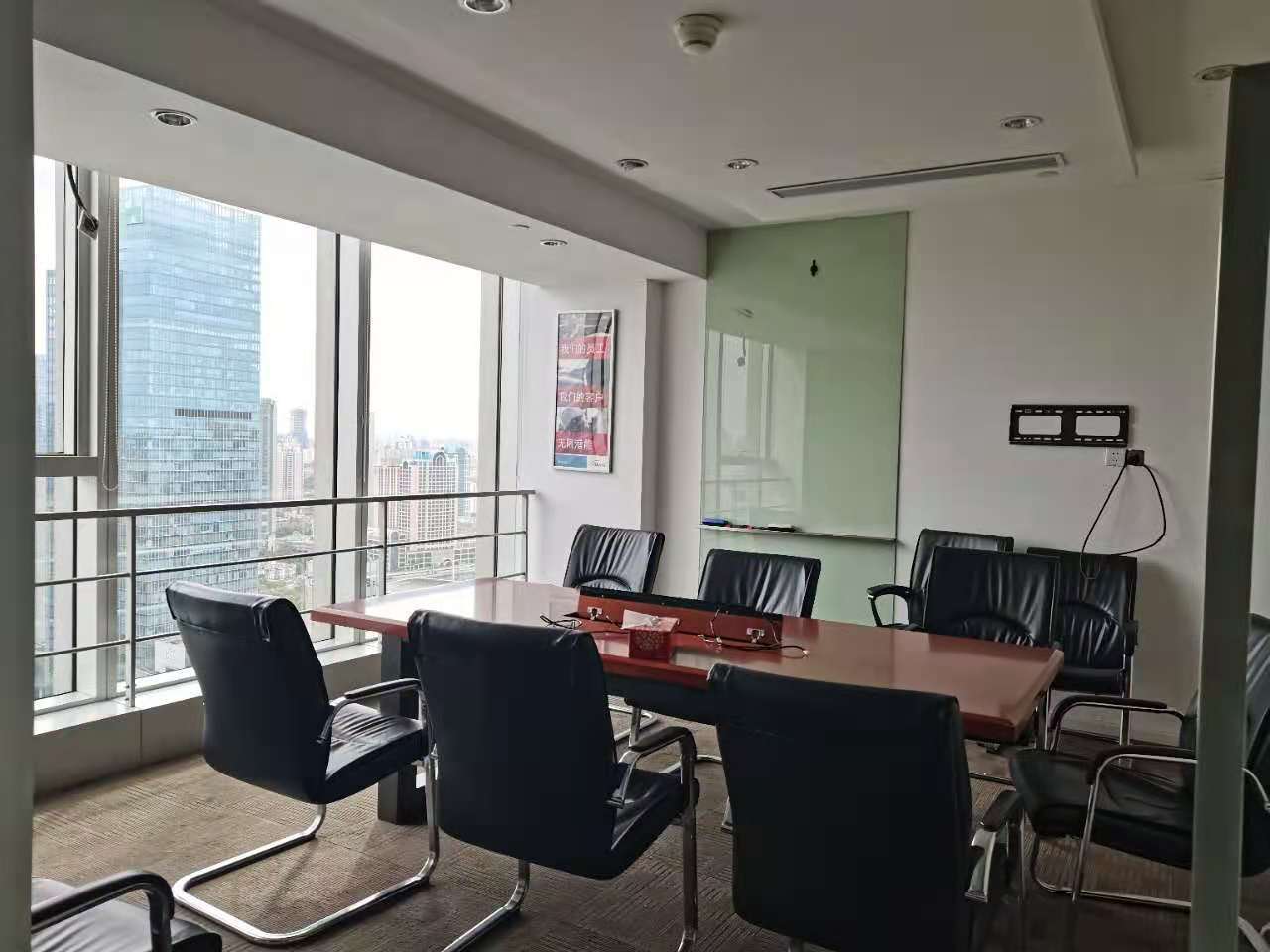 SOHO东海广场262平米办公室出租-租金价格8.62元/m²/天
