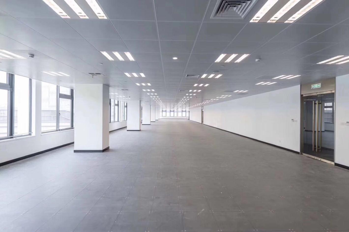 阳光滨江中心徐汇 阳光滨江中心 479平米 毛坯