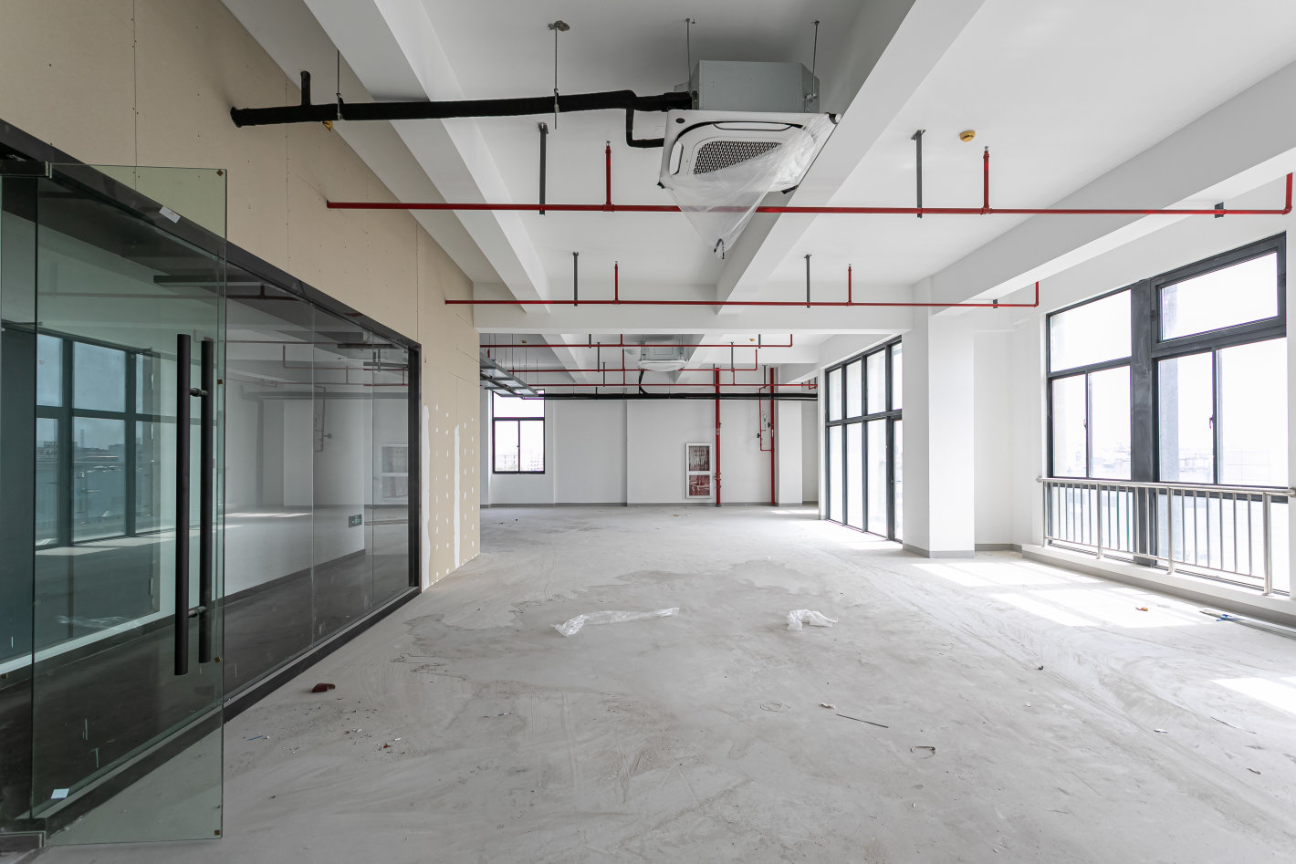 沪升e谷科创园112平米办公室出租-租金价格1.83元/m²/天