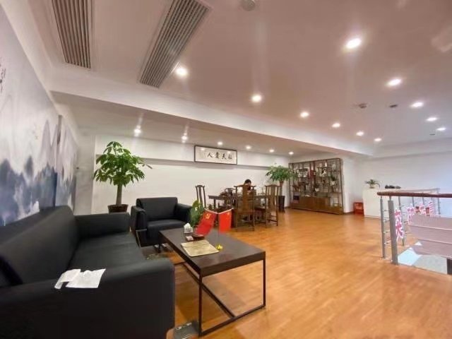 新华红星国际广场220平米办公室出租-租金价格4.30元/m²/天