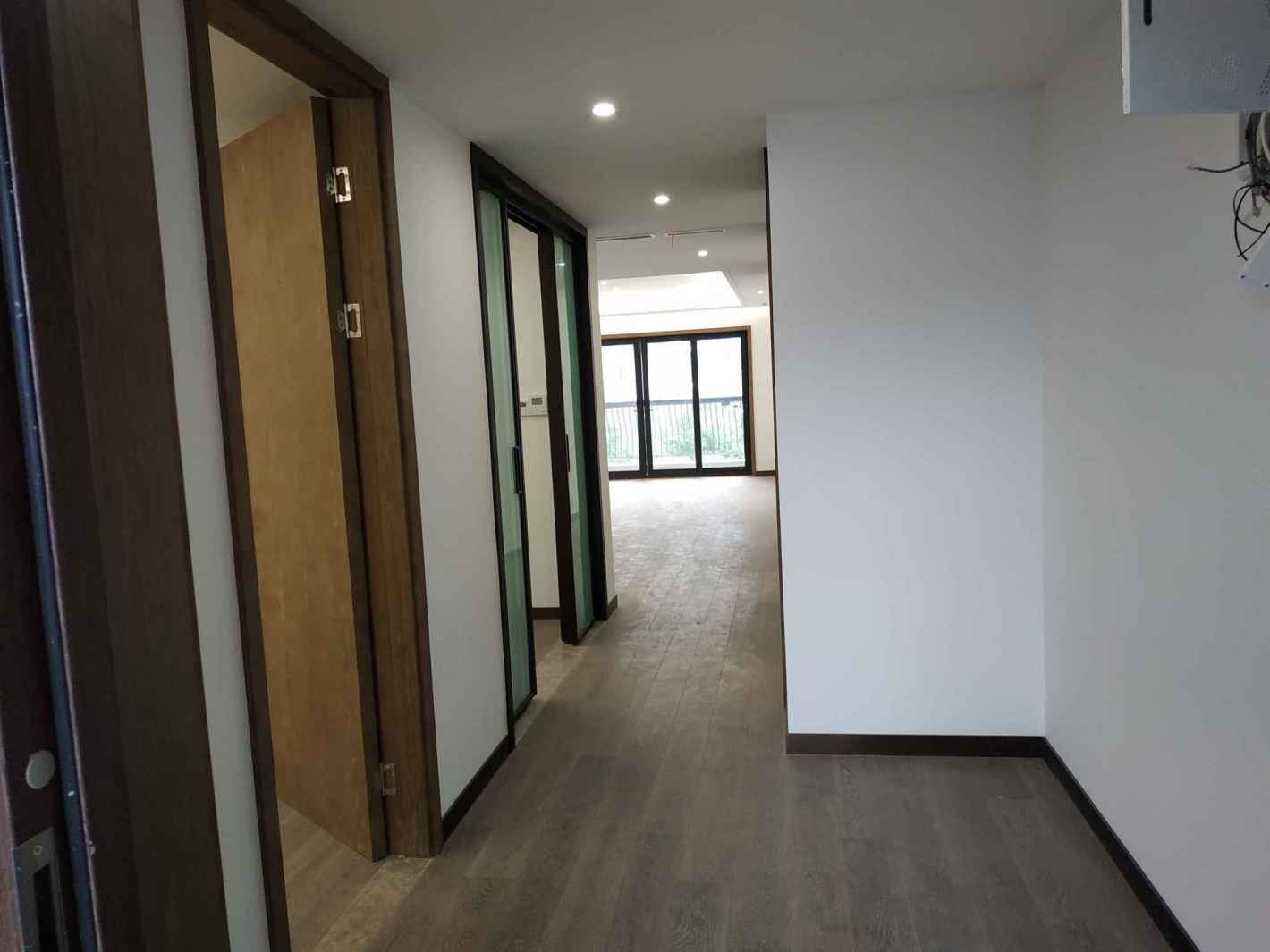 虹桥公寓154平米办公室出租-租金价格5.30元/m²/天