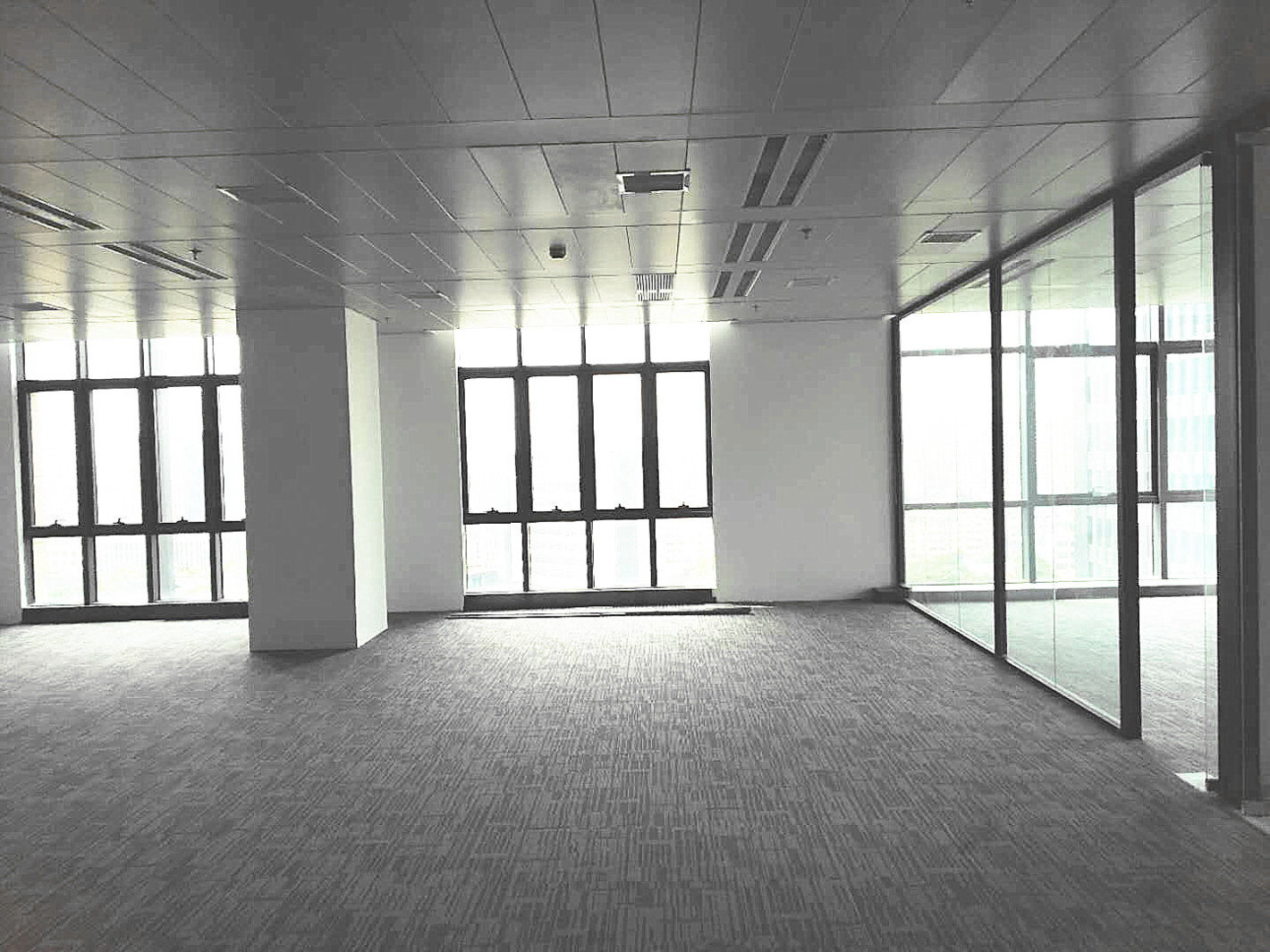 文通国际广场240平米办公室出租-租金价格3.35元/m²/天
