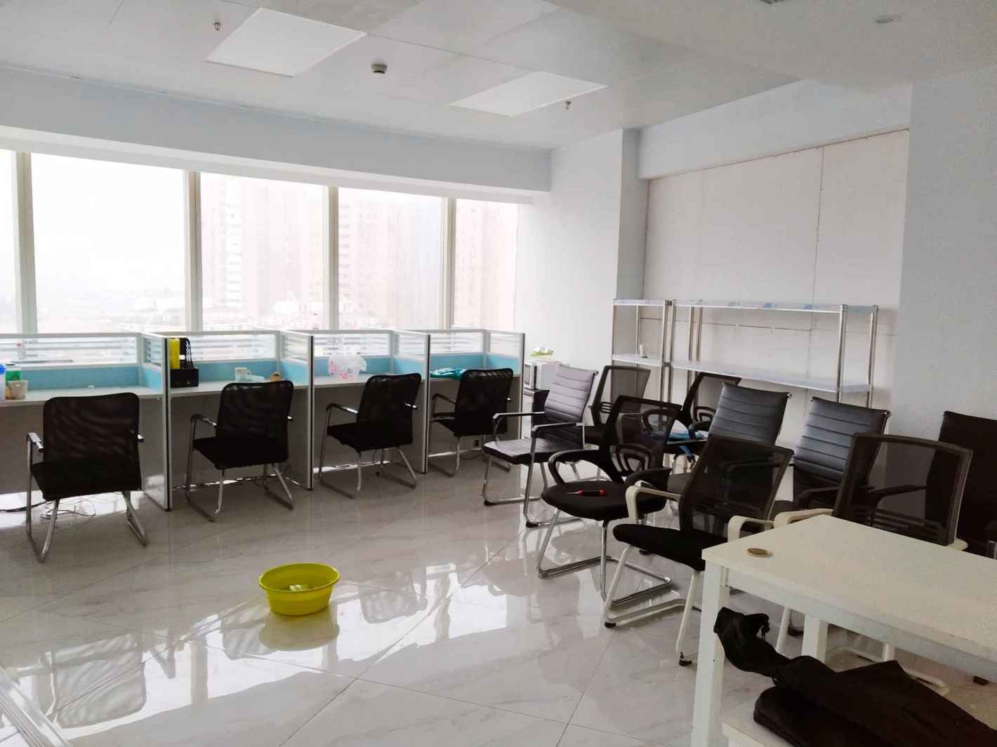 福德商务中心65平米办公室出租-租金价格3.55元/m²/天