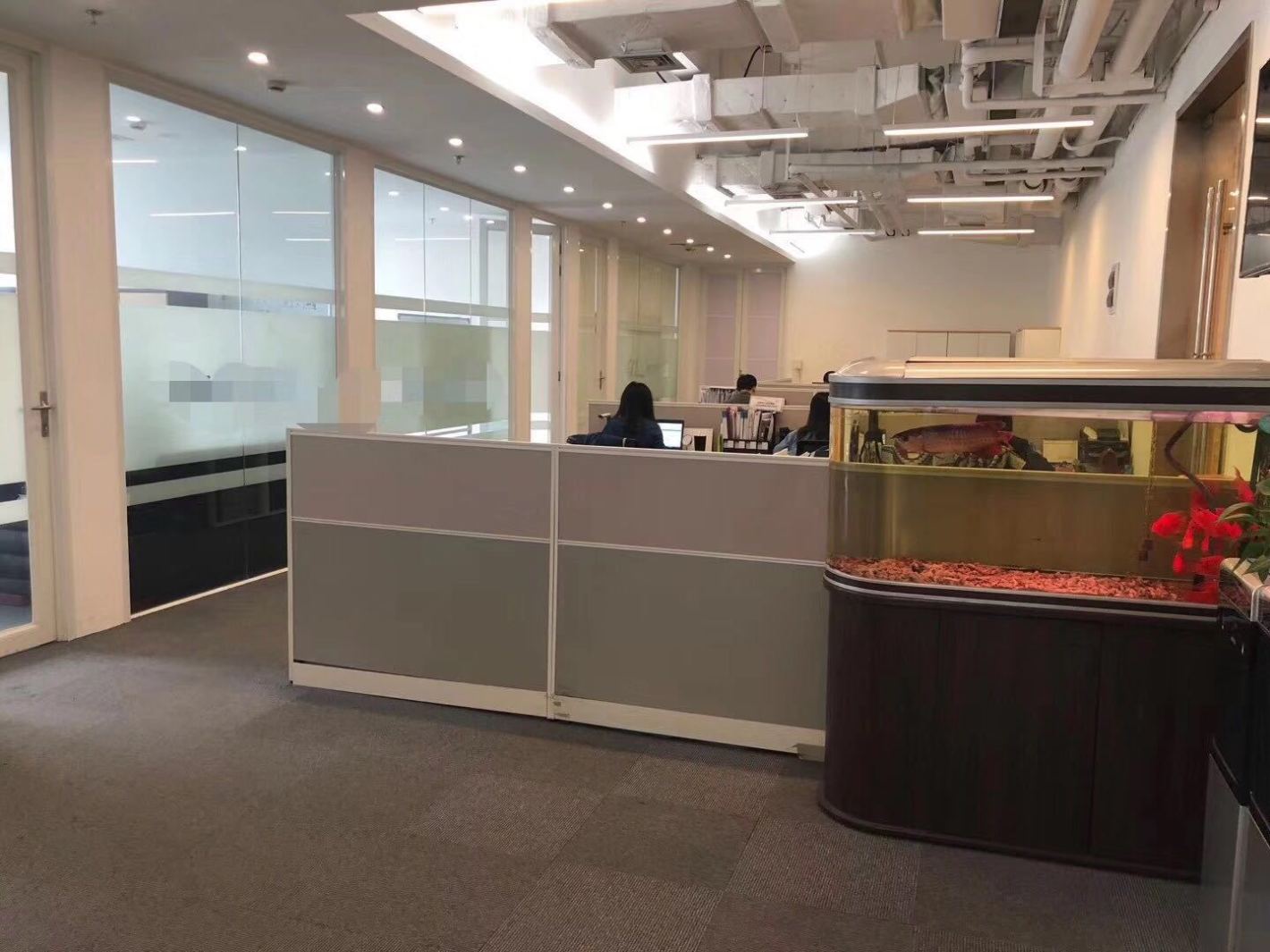 华滋奔腾大厦淞南高境 华滋奔腾大厦 284.2平米 精装修