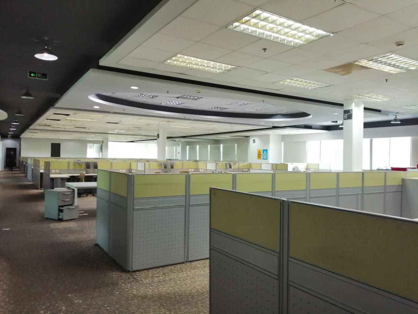 中国芯科技园900平米办公室出租-租金价格4.00元/m²/天
