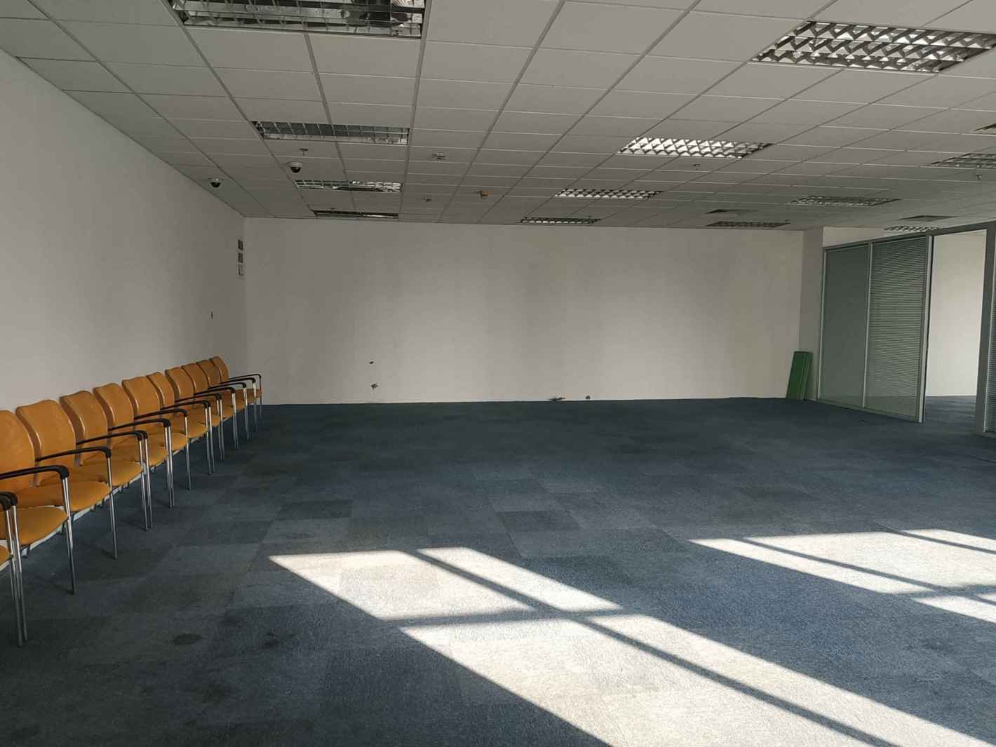 华设大厦黄浦 华设大厦 390平米 简装修