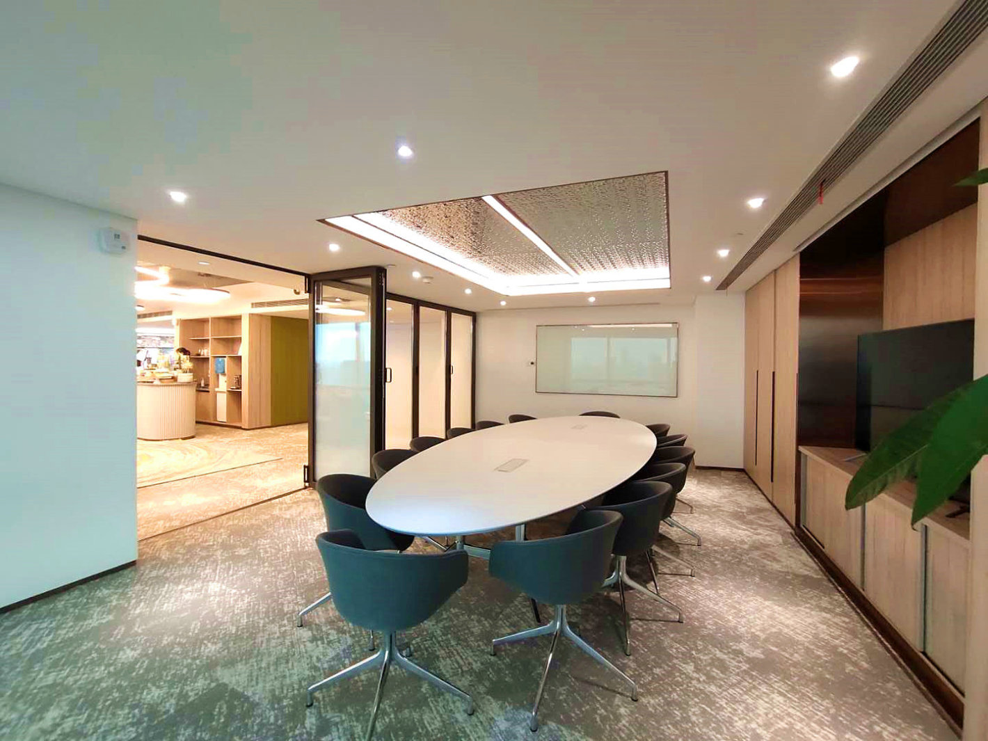 中港汇黄浦(原长城金融大厦)黄浦 中港汇黄浦(原长城金融大厦) 403平米 简装修