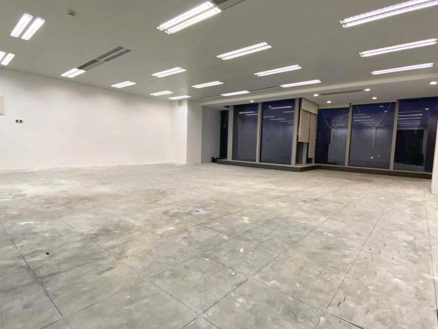 上海绿地中心徐汇 上海绿地中心 127平米 简装修