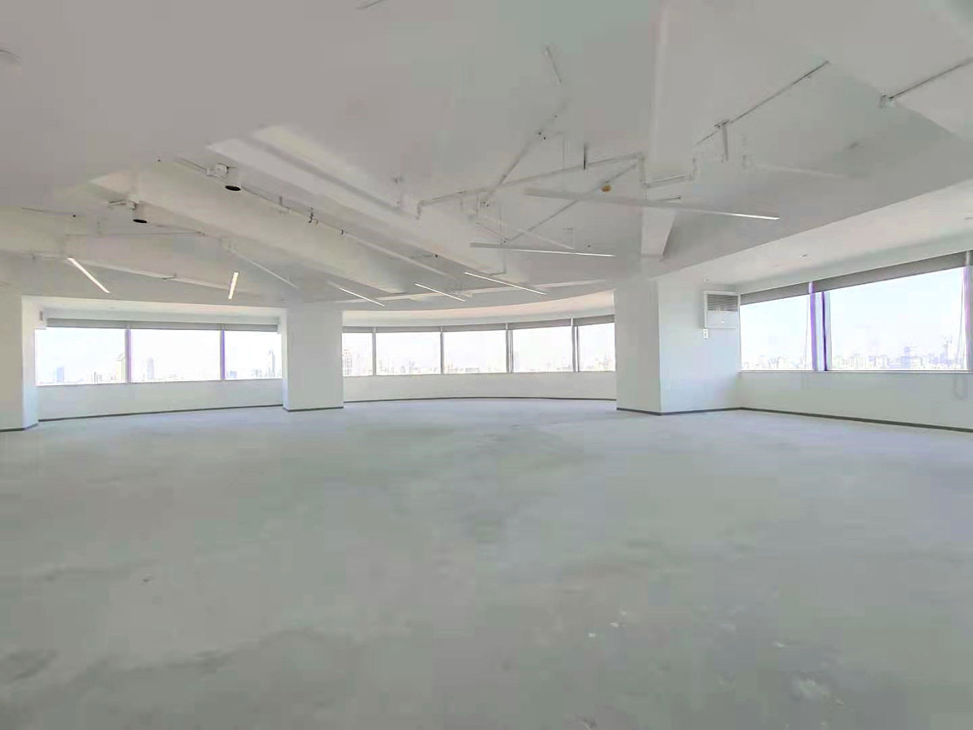 中港汇黄浦(原长城金融大厦)黄浦 中港汇黄浦(原长城金融大厦) 274平米 简装修