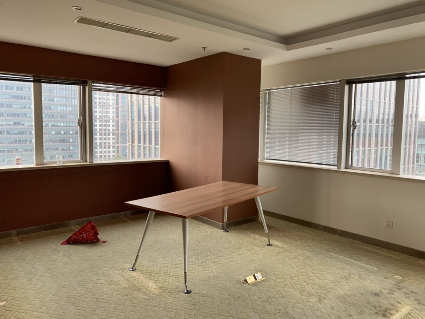 海亮大厦普陀 海亮大厦 296平米 精装修