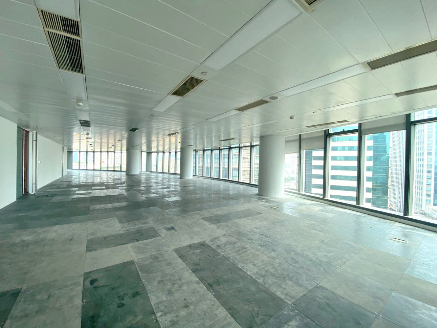 宏伊国际广场276平米办公室出租-租金价格10.14元/m²/天