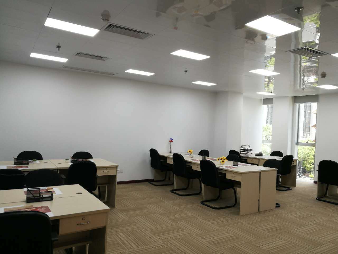 绿地汇中心徐汇 绿地汇中心 63平米 中等装修