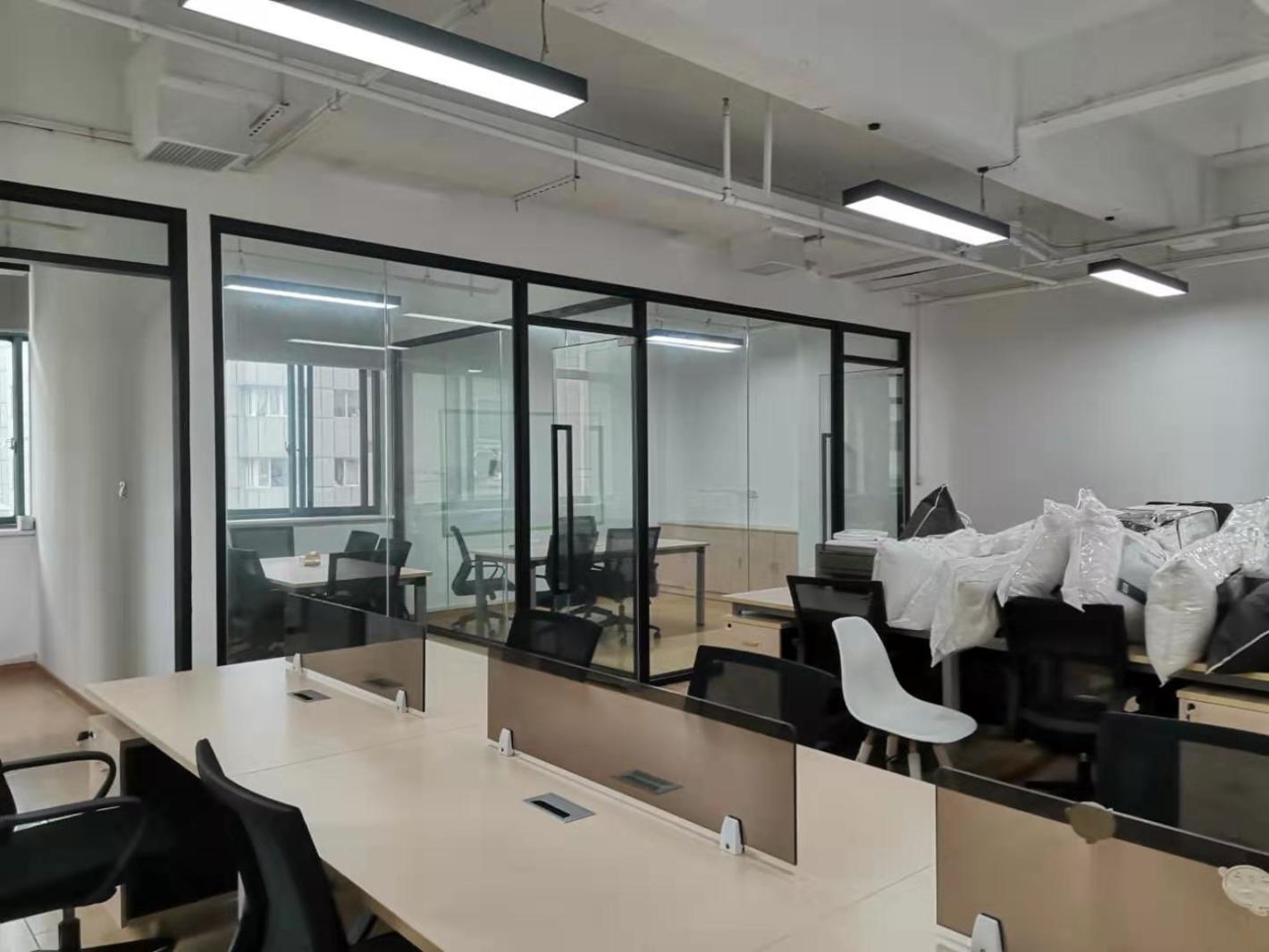 凯利大厦130平米办公室出租-租金价格4.50元/m&sup2;/天