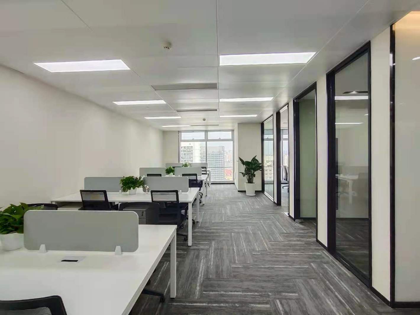 宏汇国际广场万体馆 宏汇国际广场 180平米 中等装修