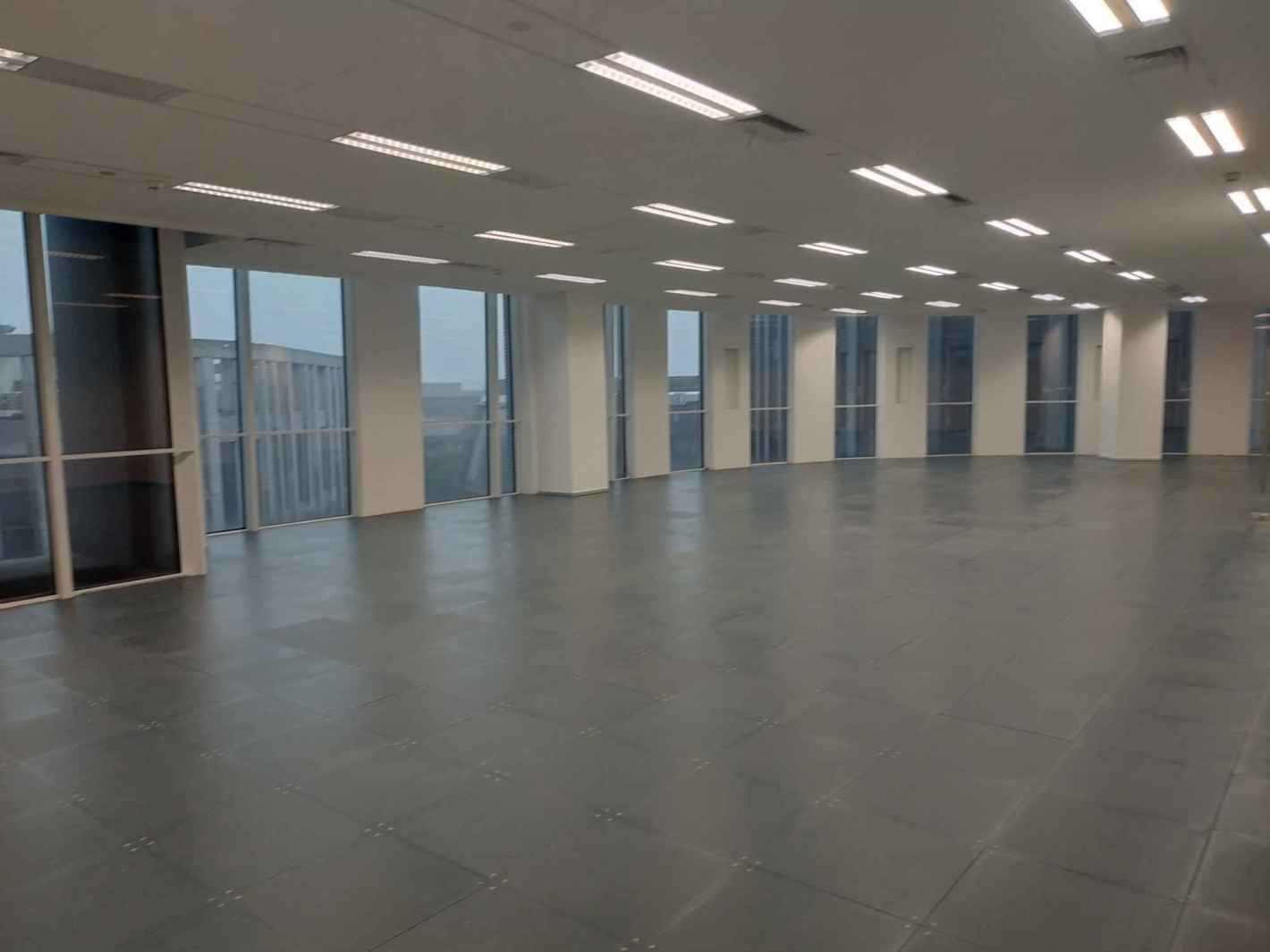 虹桥协信中心虹桥火车站 虹桥协信中心 326平米