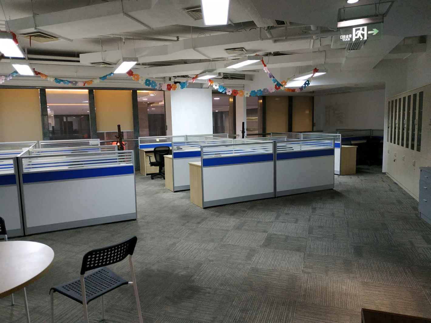 华敏&middot;翰尊国际长宁 华敏&middot;翰尊国际 192平米 中等装修