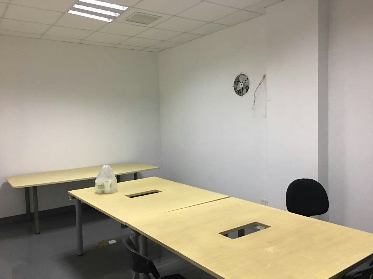 巨丰商务广场静安 巨丰商务广场 53平米 简装修