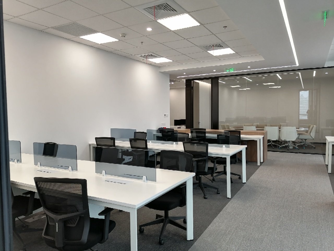 吉汇大厦（虹口SOHO）283平米办公室出租-租金价格4.00元/m&sup2;/天